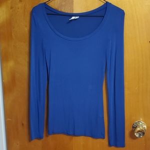 Long sleeve top